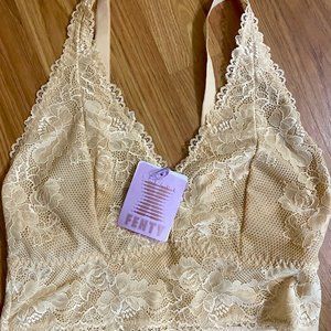Savage X by Fenty Women's Curvy Lace Bralette